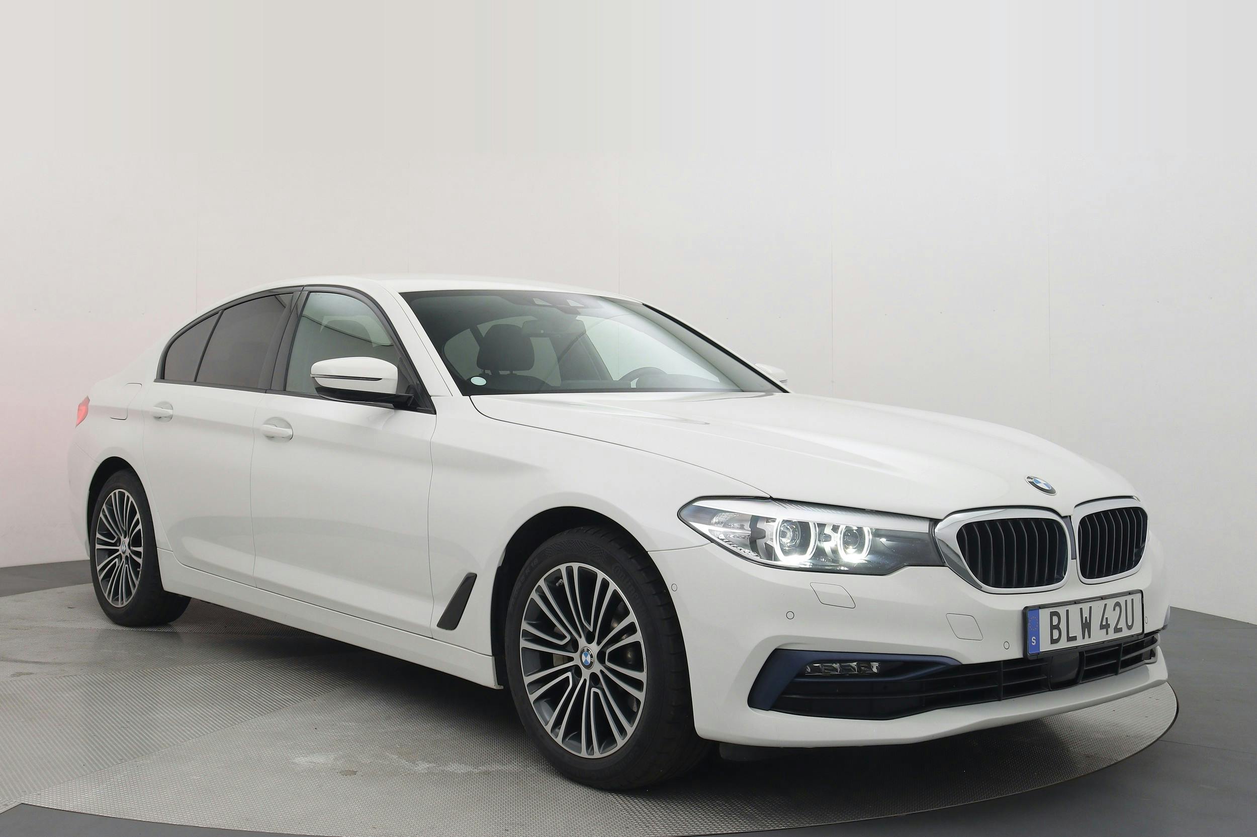 BMW 530e