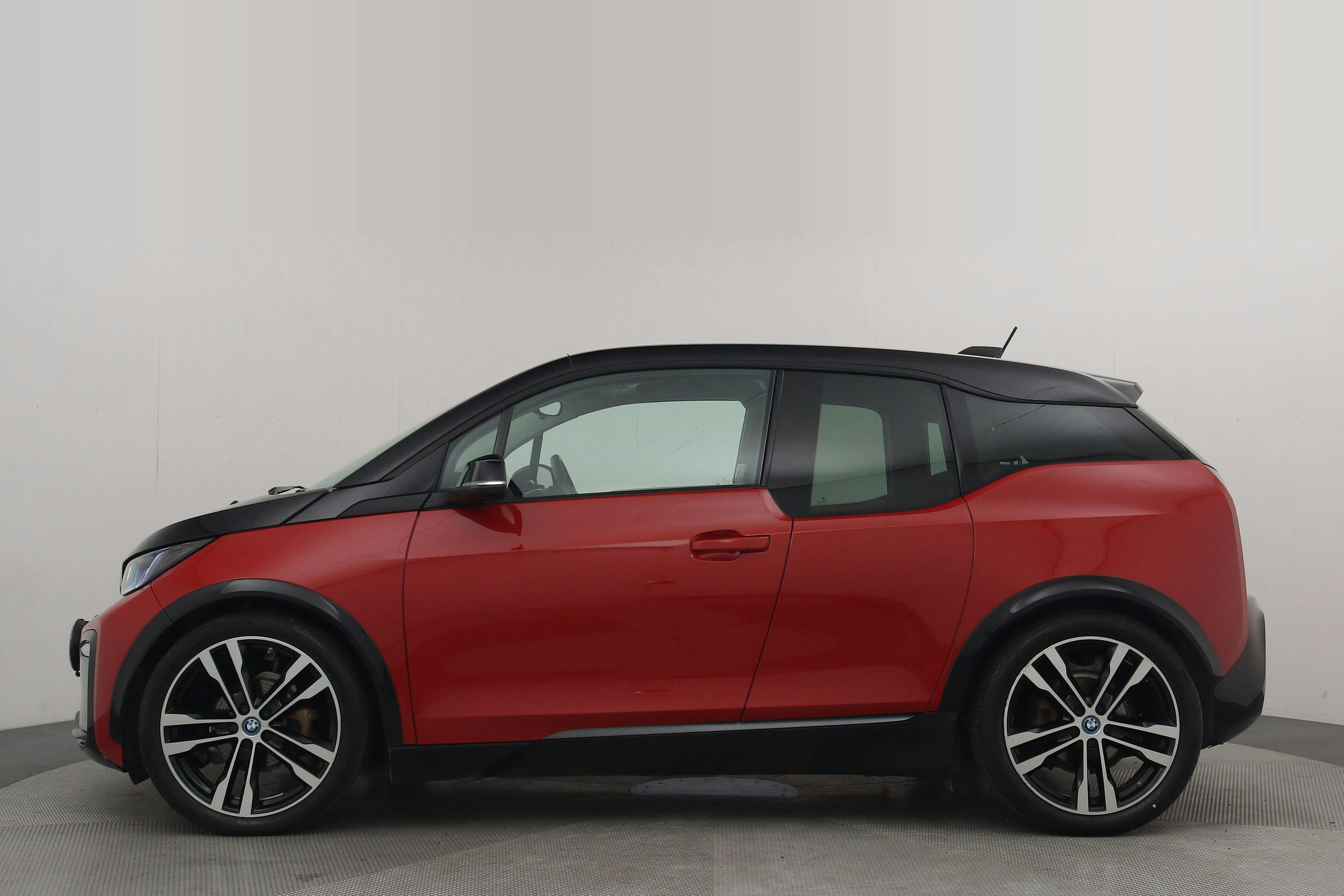 BMW i3s