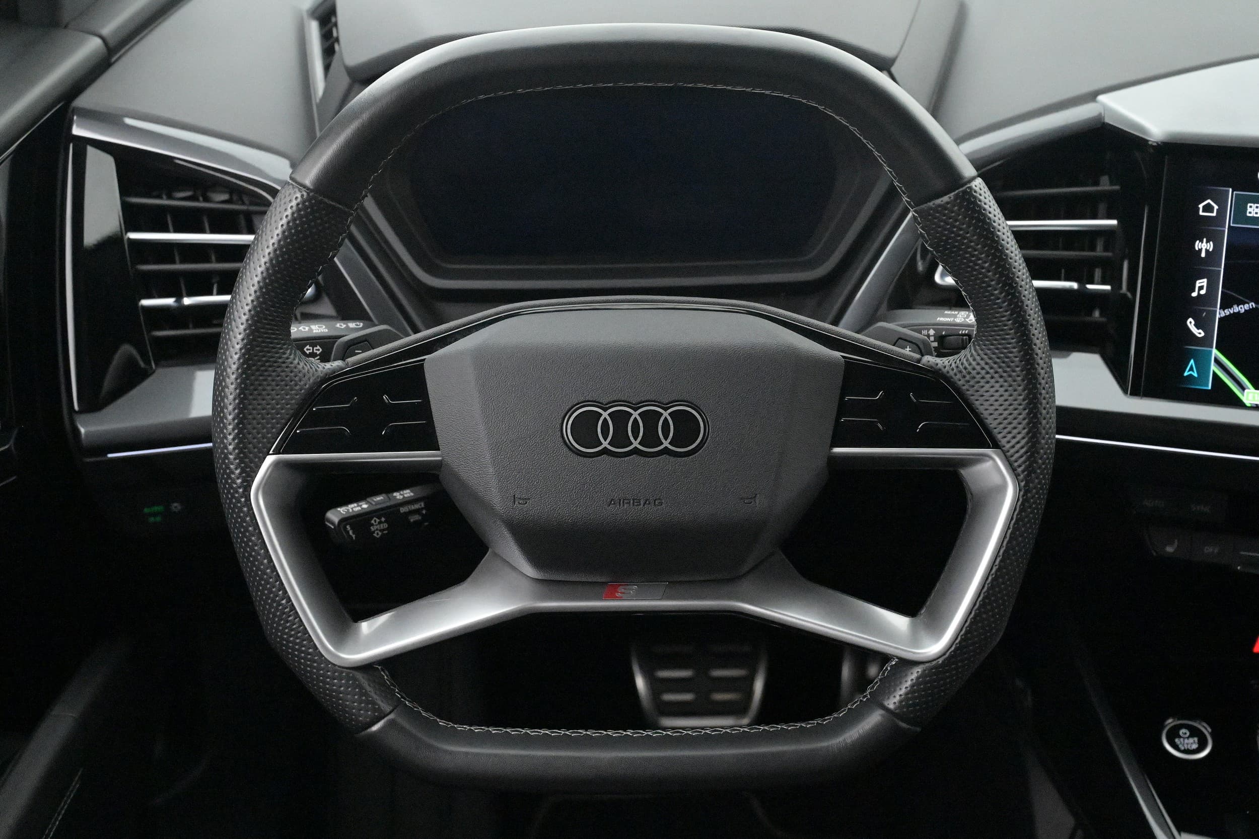 Audi Q4