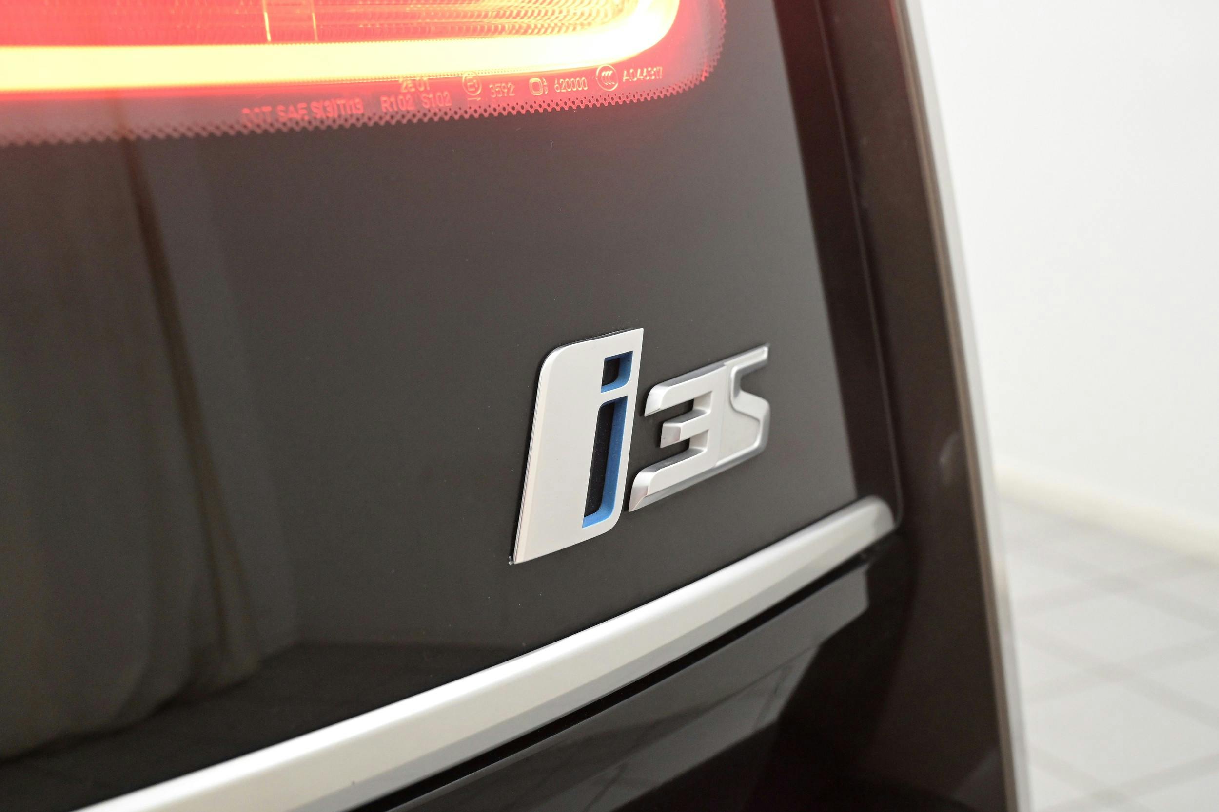 BMW i3s