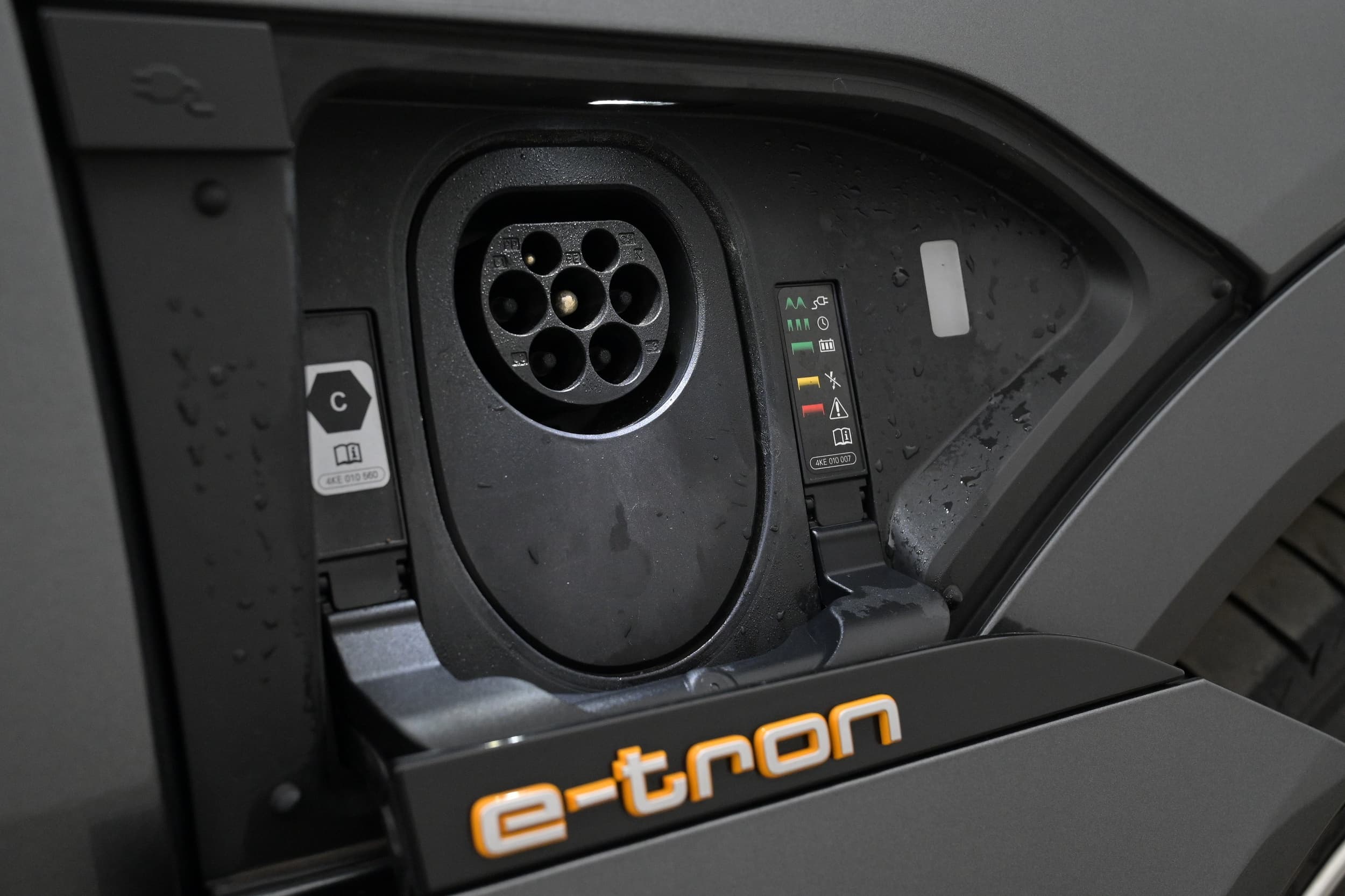 Audi e-tron