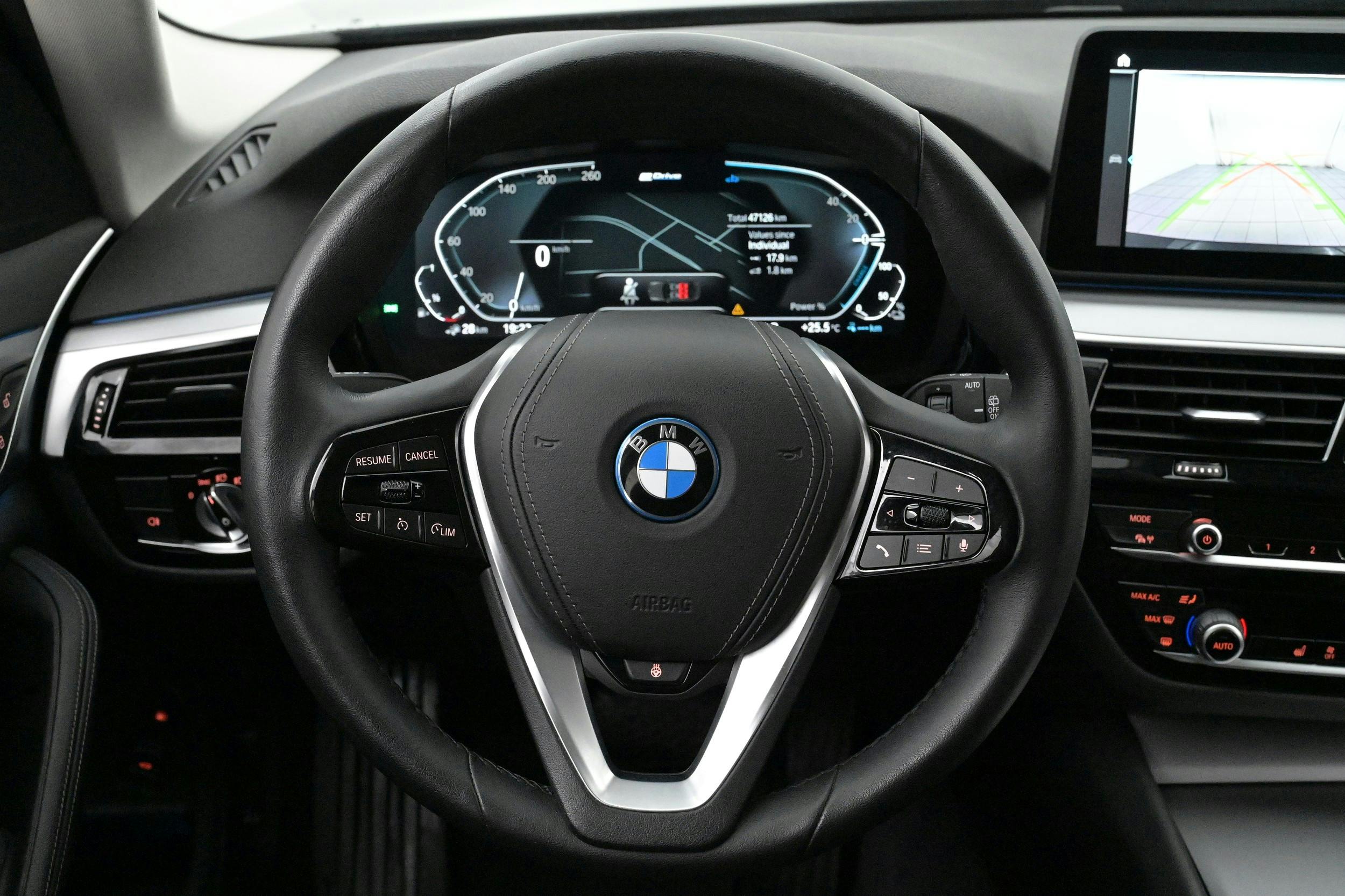 BMW 530e