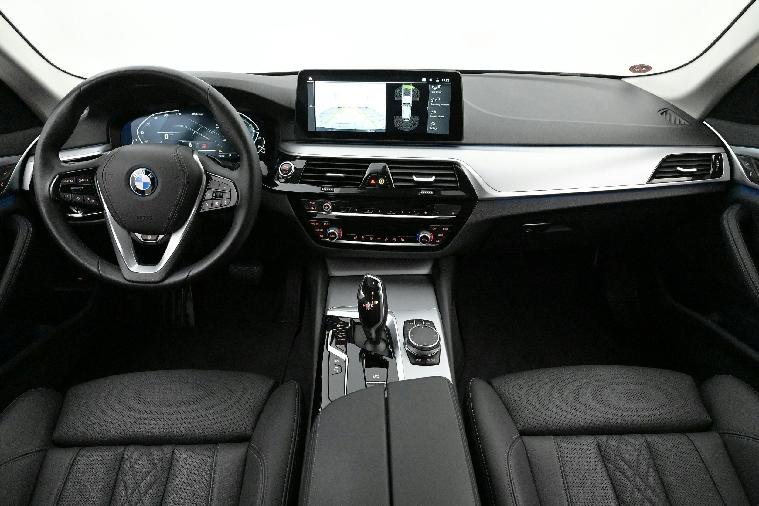 BMW 530e