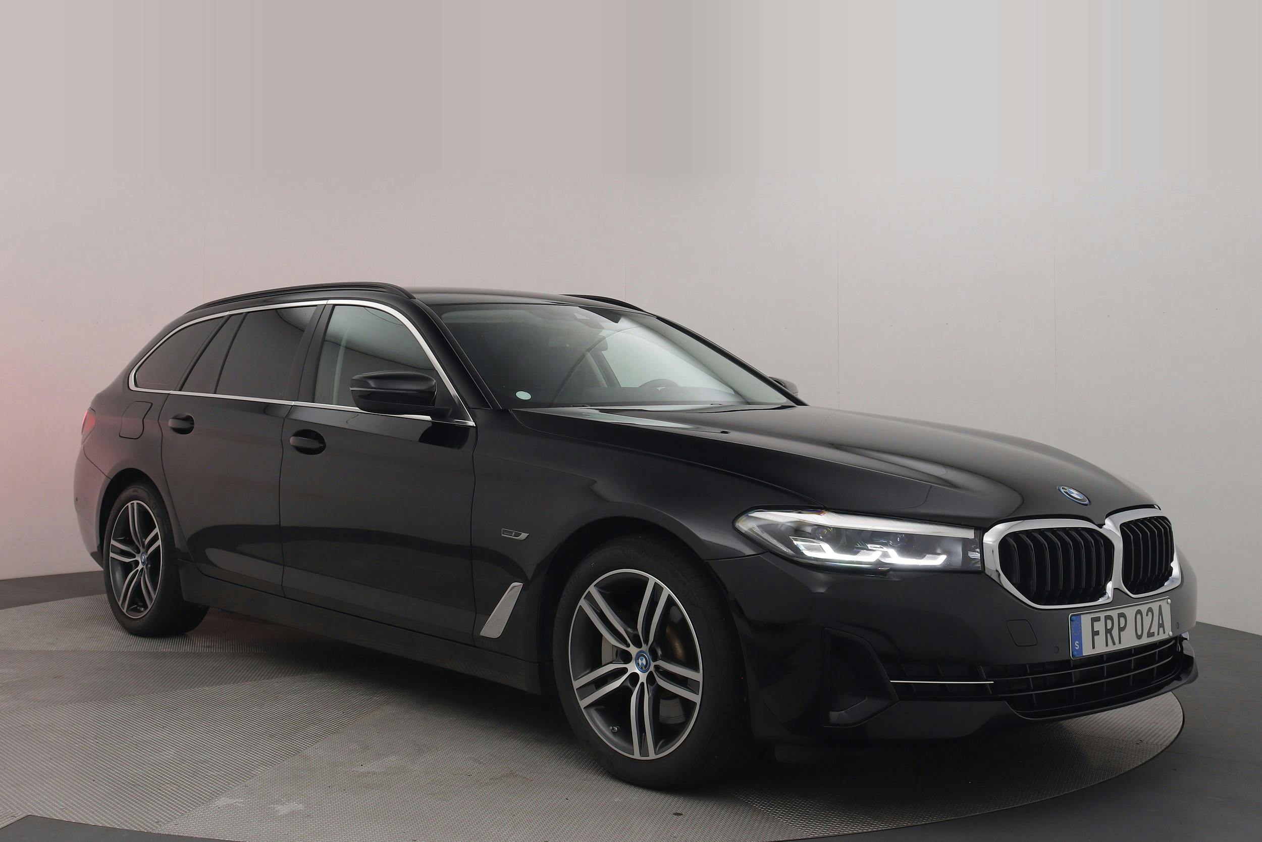 BMW 530e