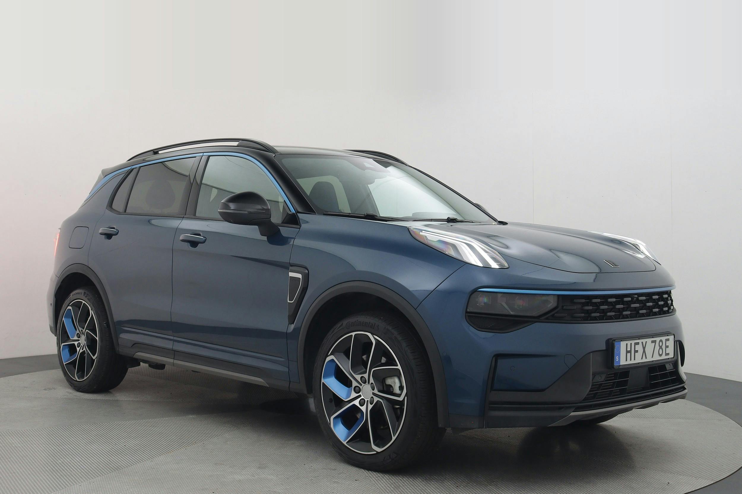 Lynk & Co 01