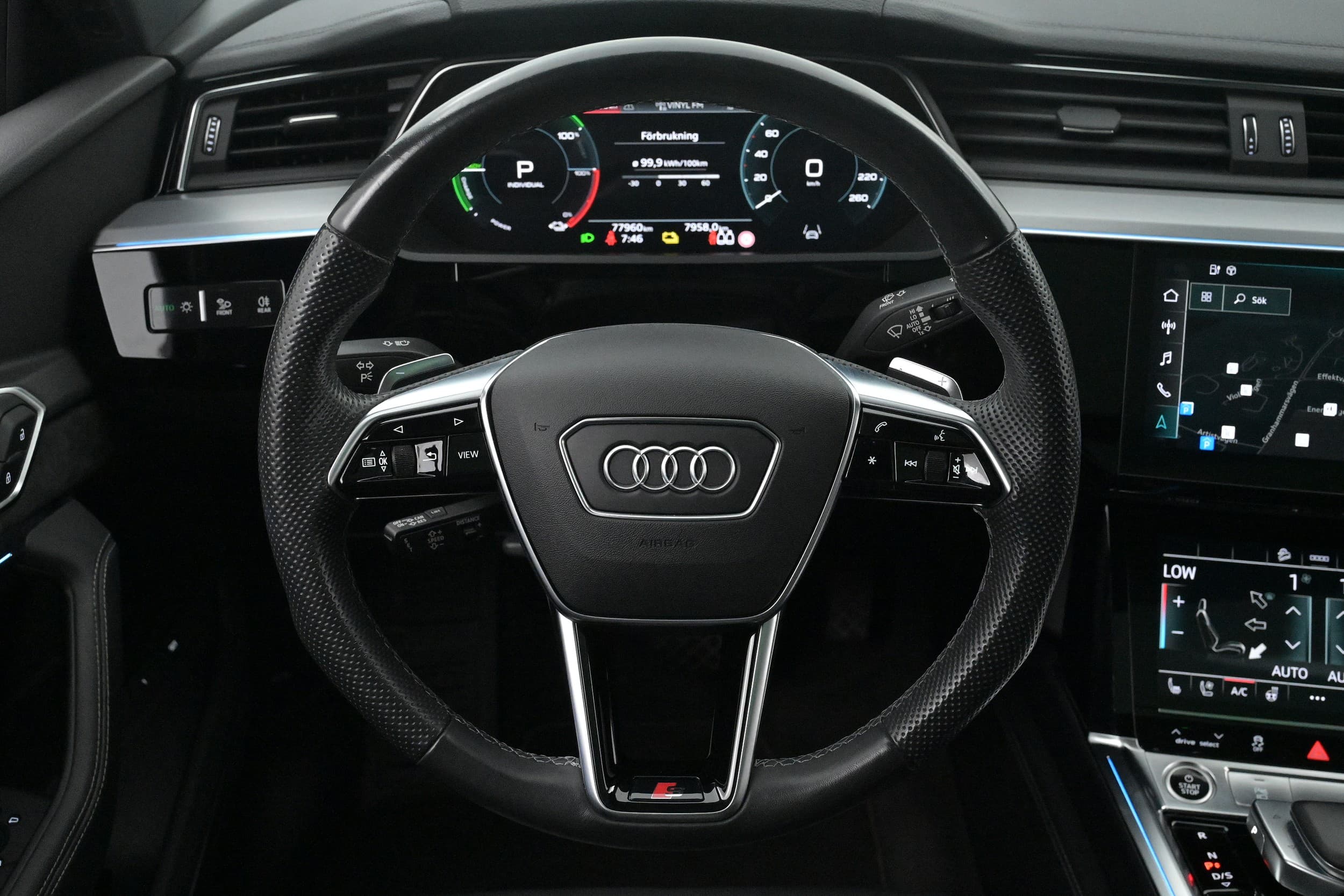 Audi e-tron