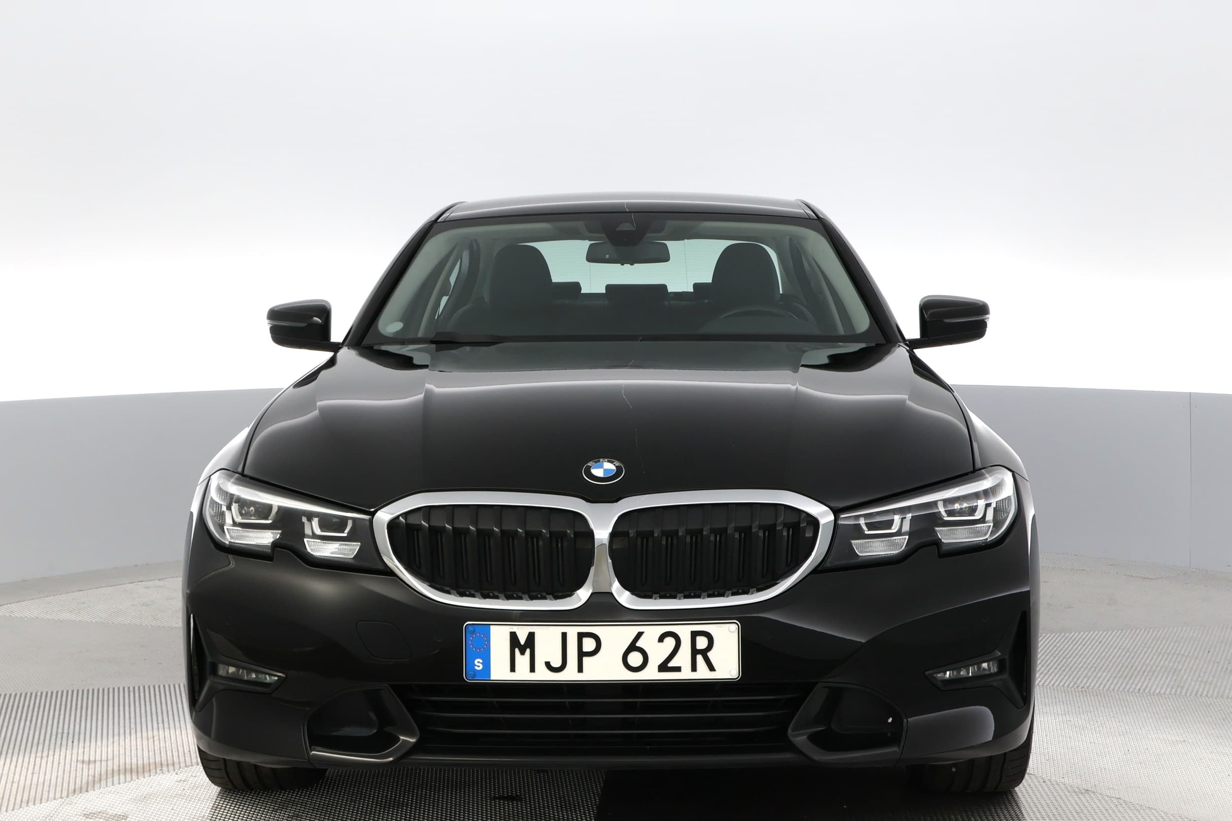 BMW 330e