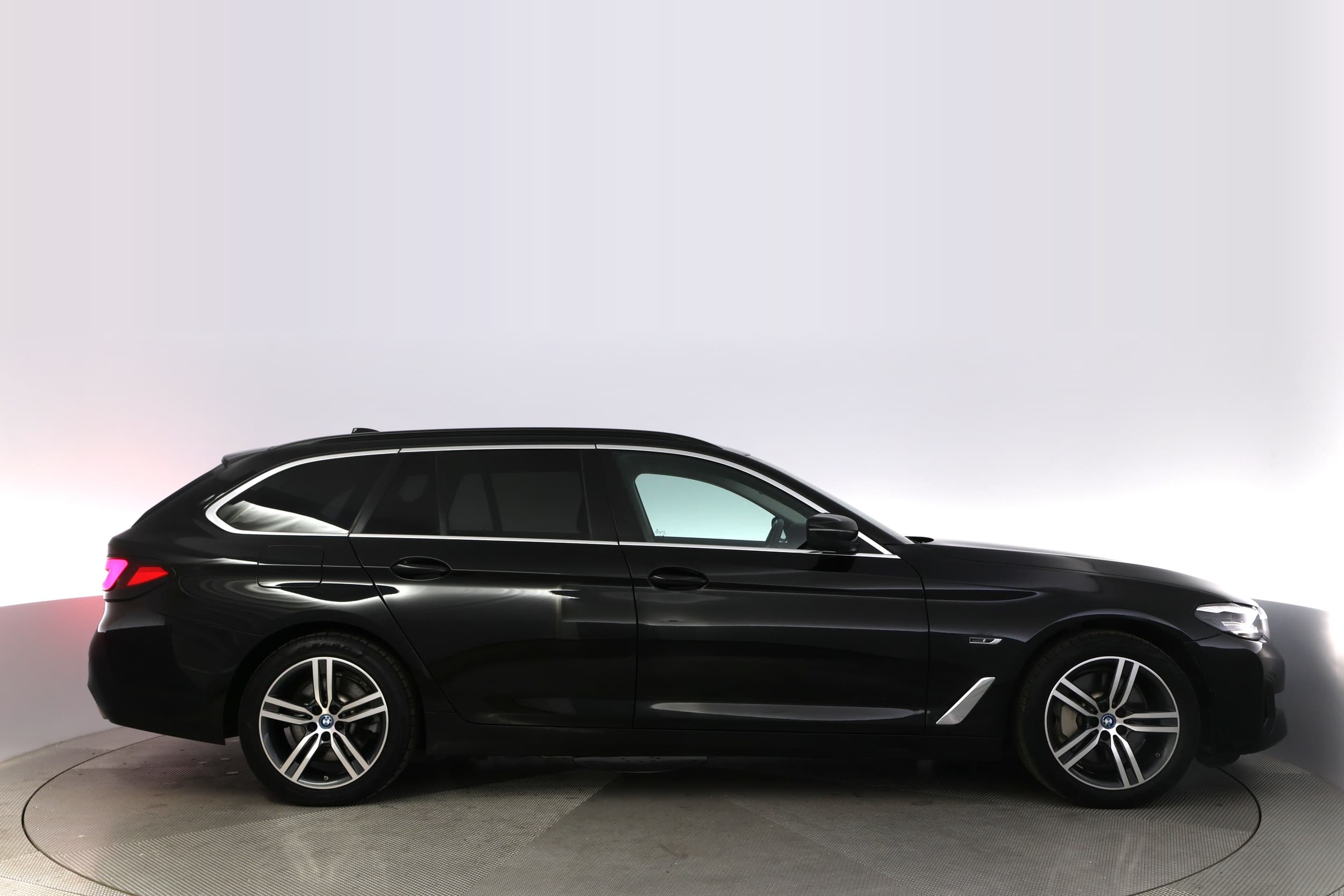 BMW 530e