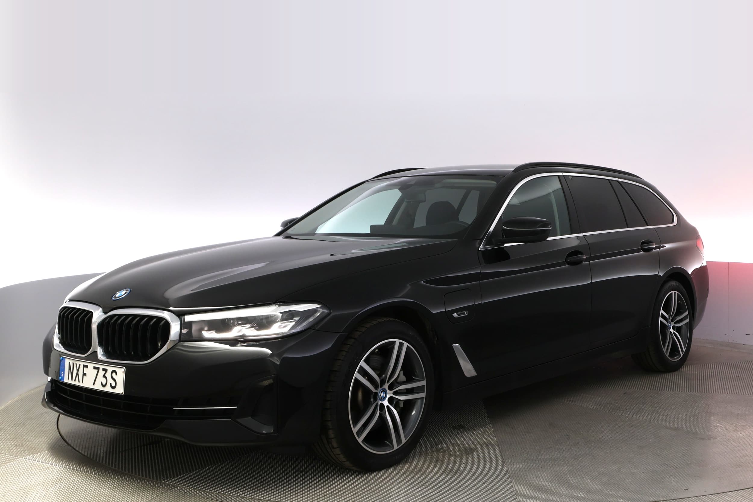 BMW 530e