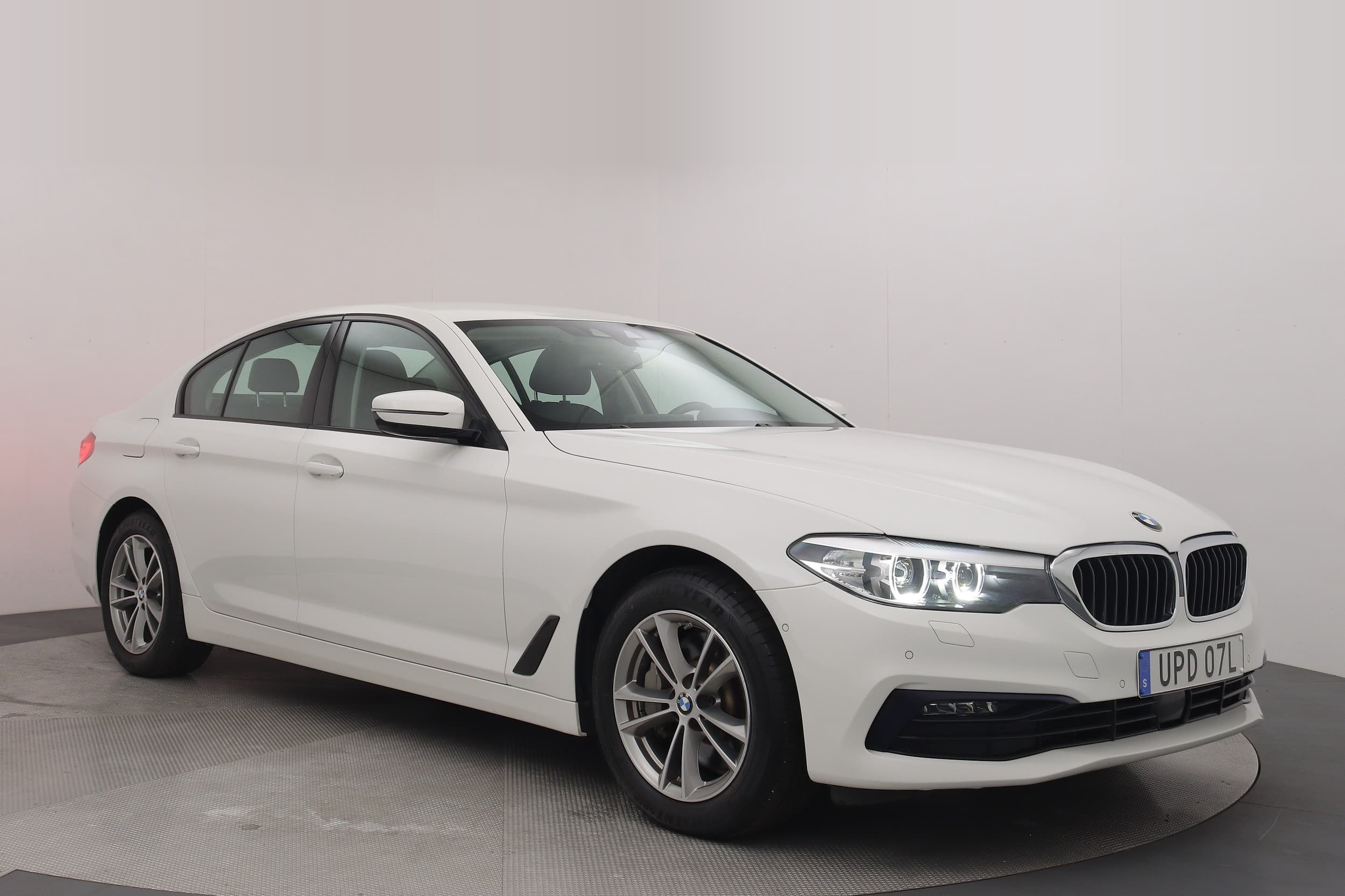 BMW 530e