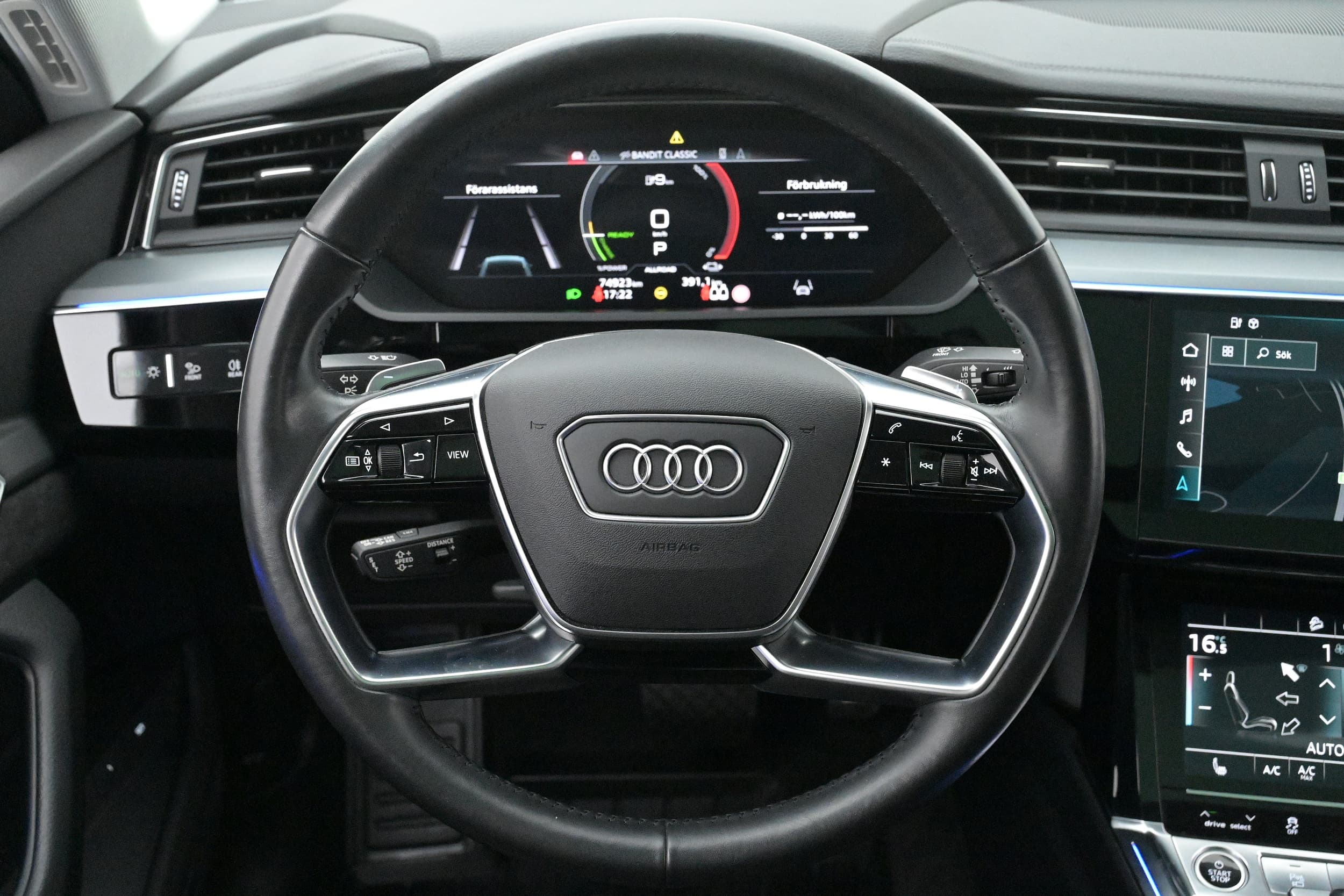 Audi e-tron