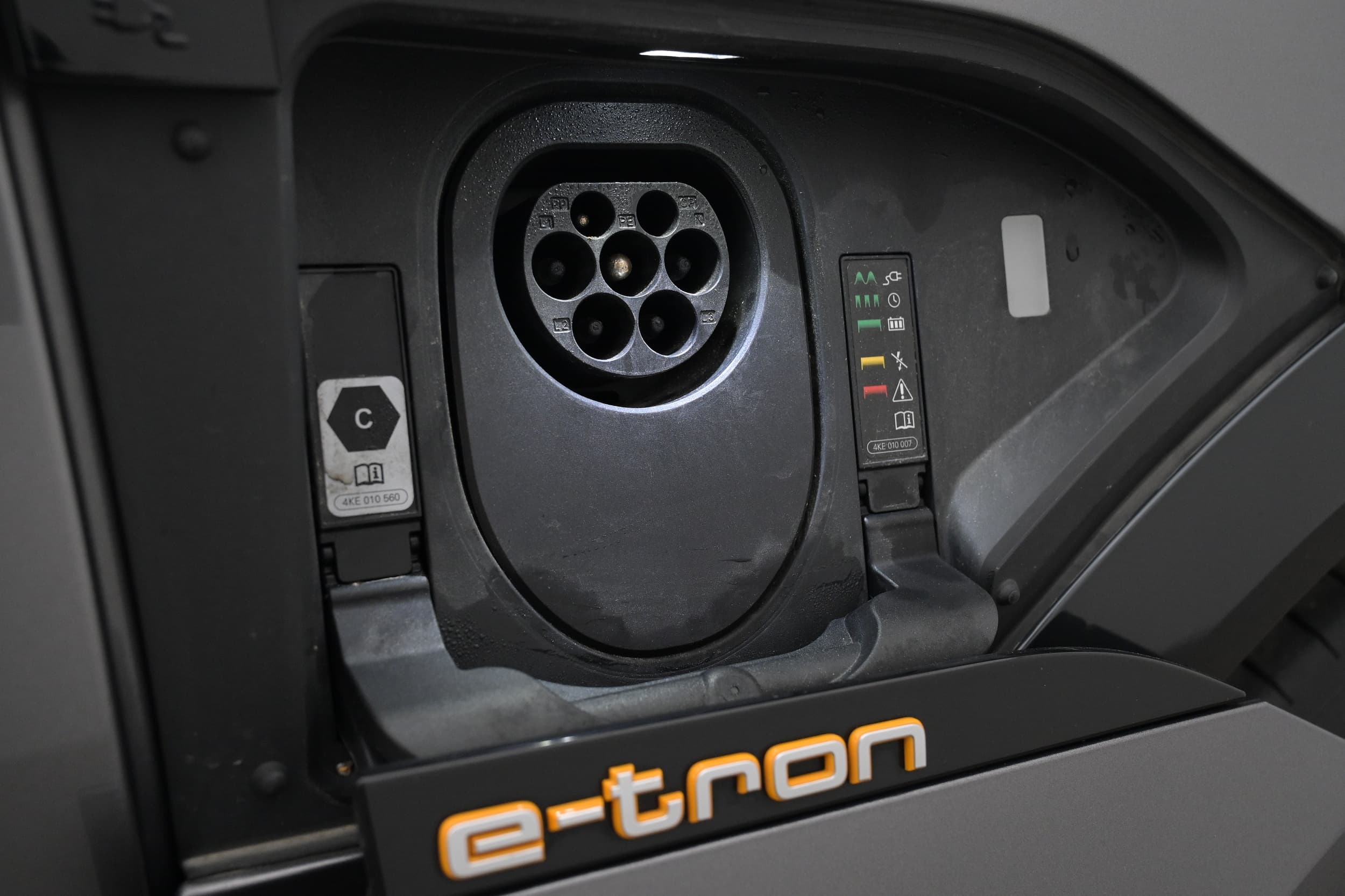 Audi e-tron