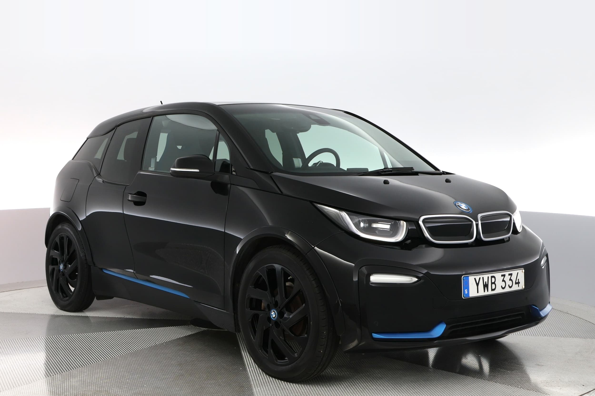 BMW i3s