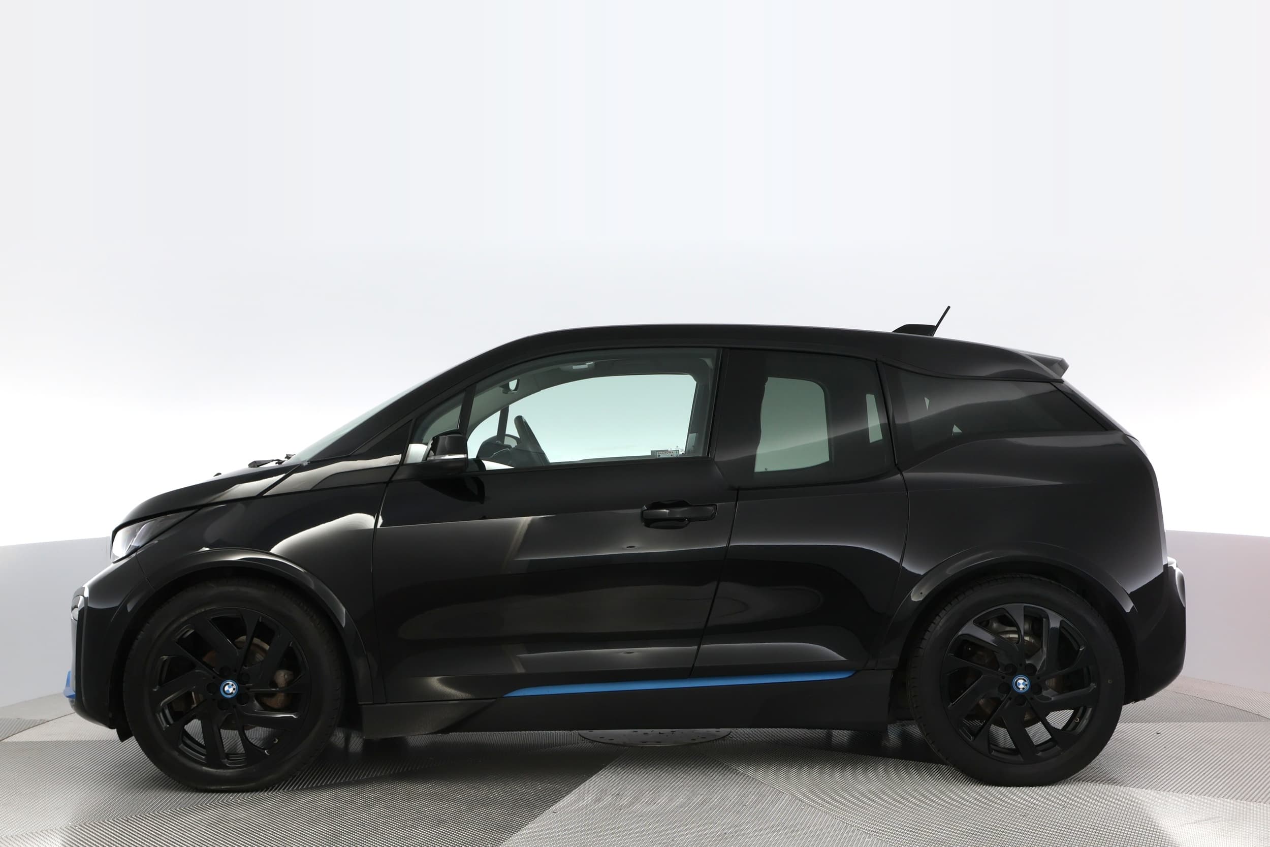 BMW i3s