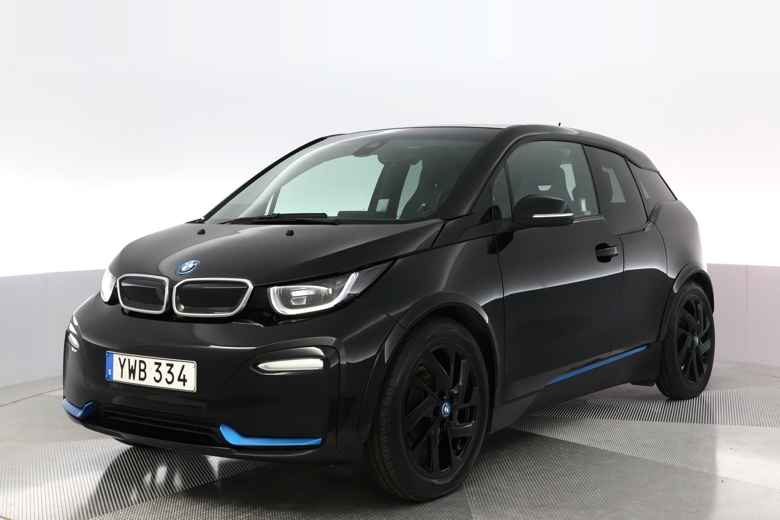 BMW i3s