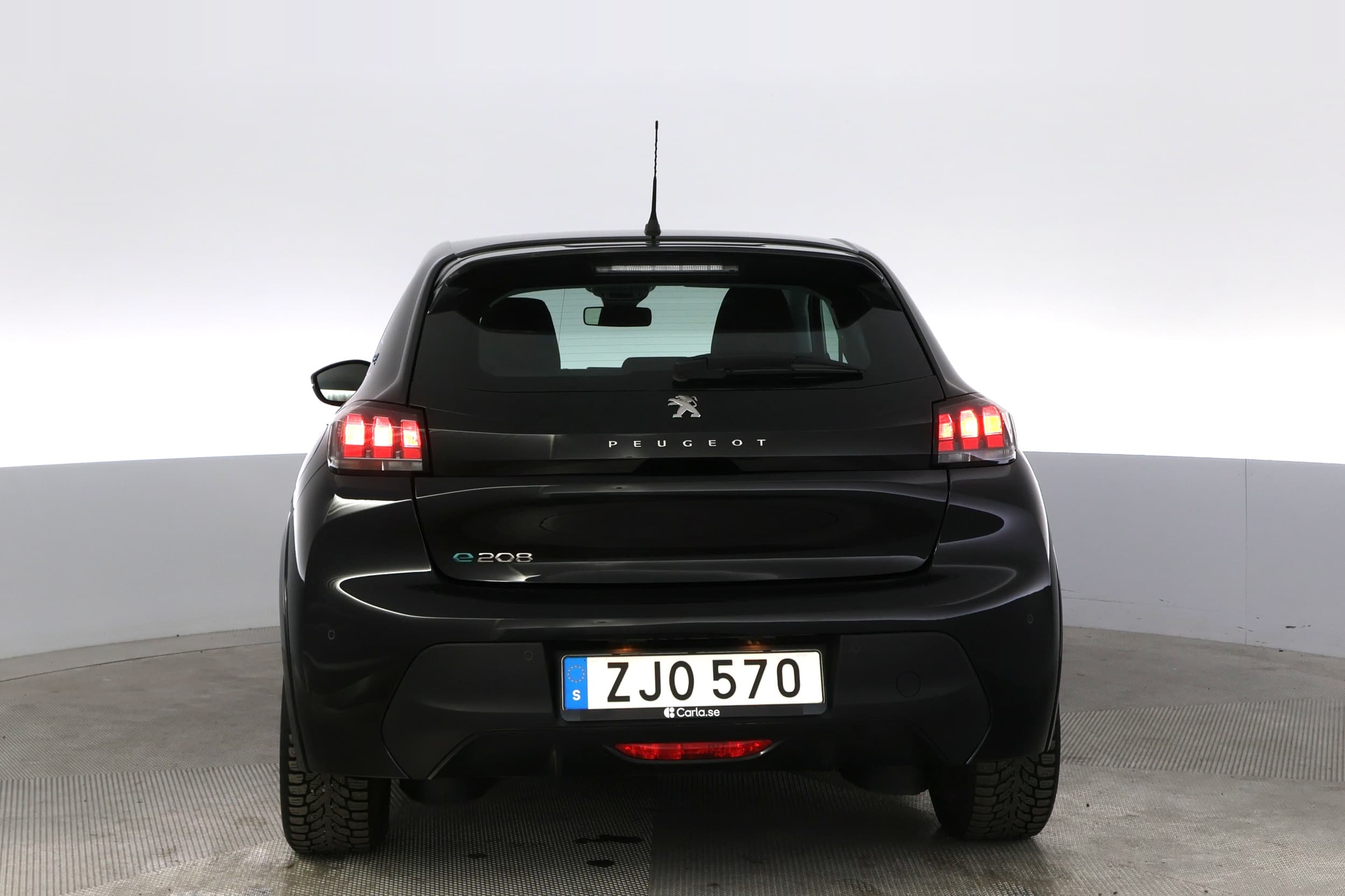 Peugeot e-208